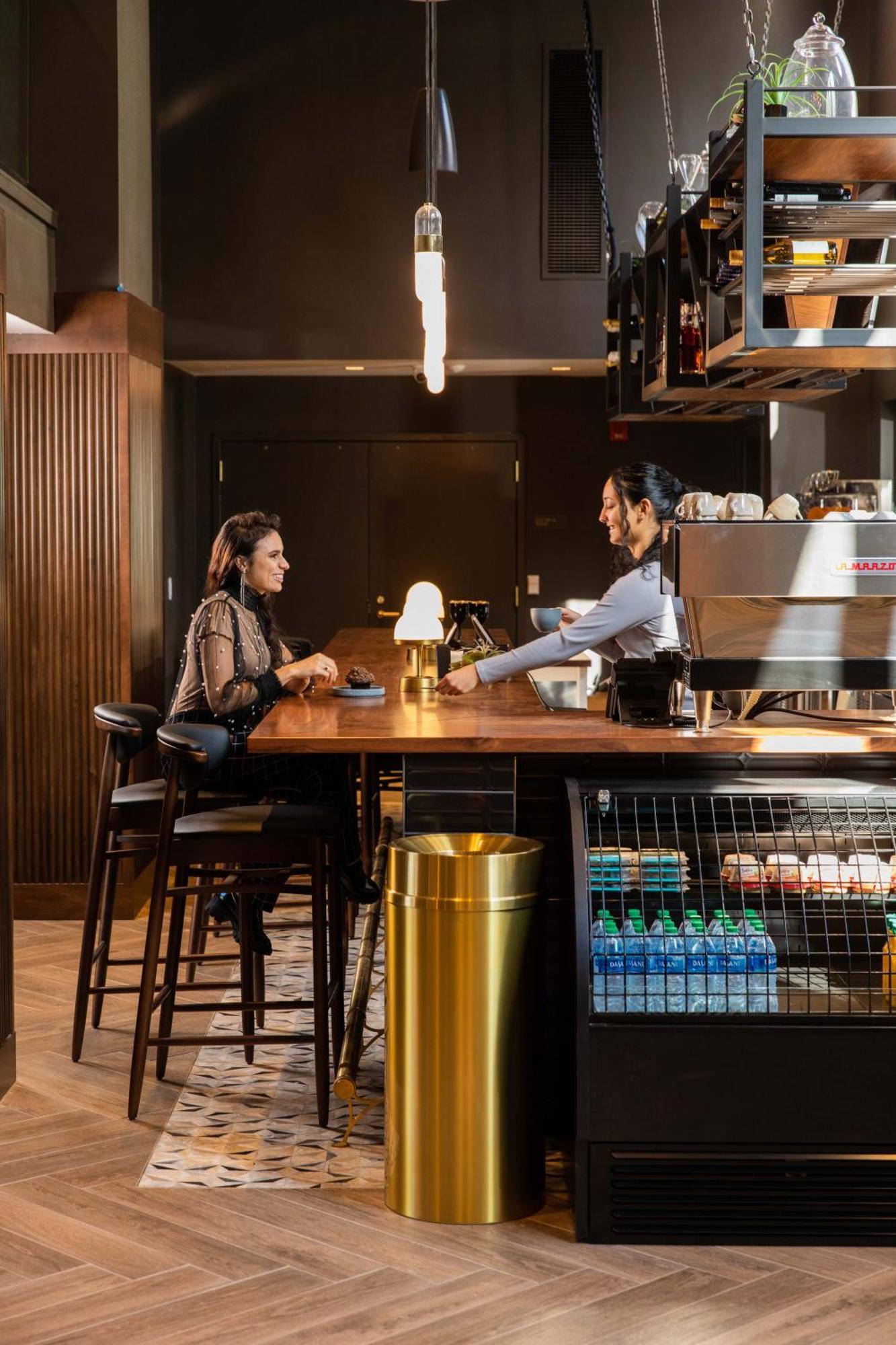 Voco The Darwin - Atlanta Midtown By Ihg Hotell Exteriör bild