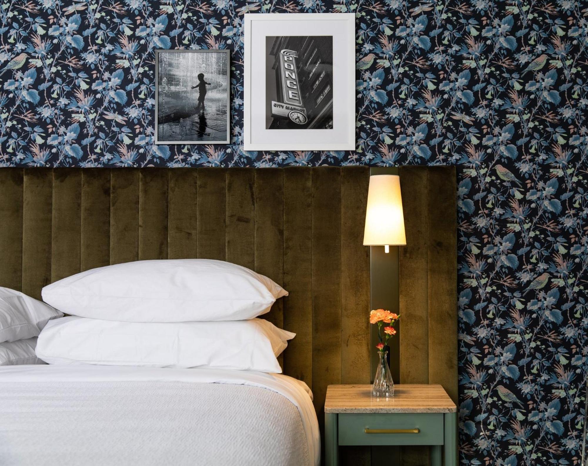 Voco The Darwin - Atlanta Midtown By Ihg Hotell Exteriör bild