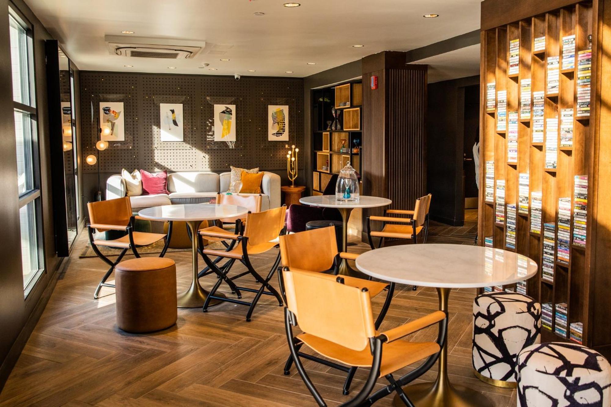 Voco The Darwin - Atlanta Midtown By Ihg Hotell Exteriör bild