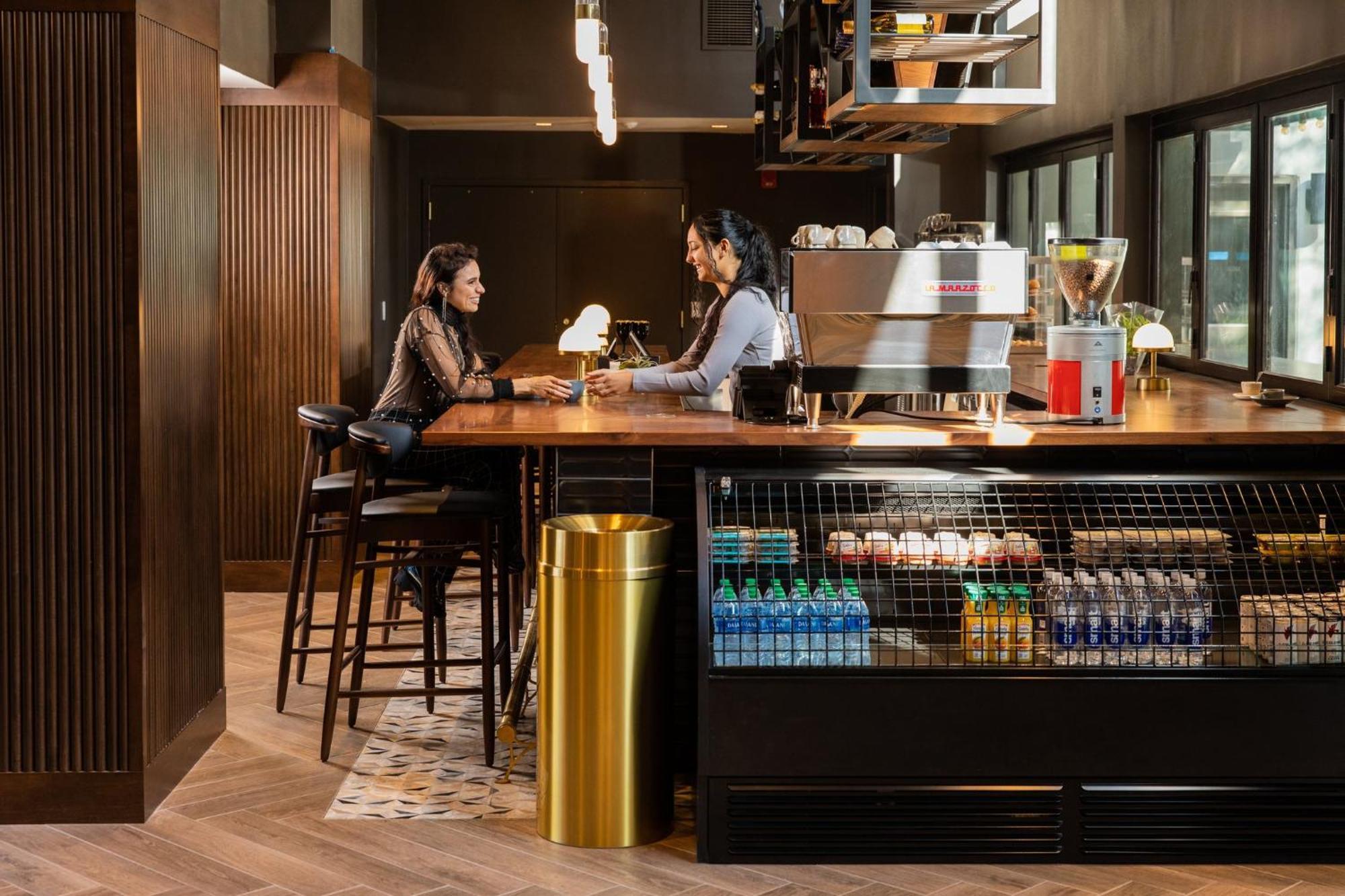 Voco The Darwin - Atlanta Midtown By Ihg Hotell Exteriör bild