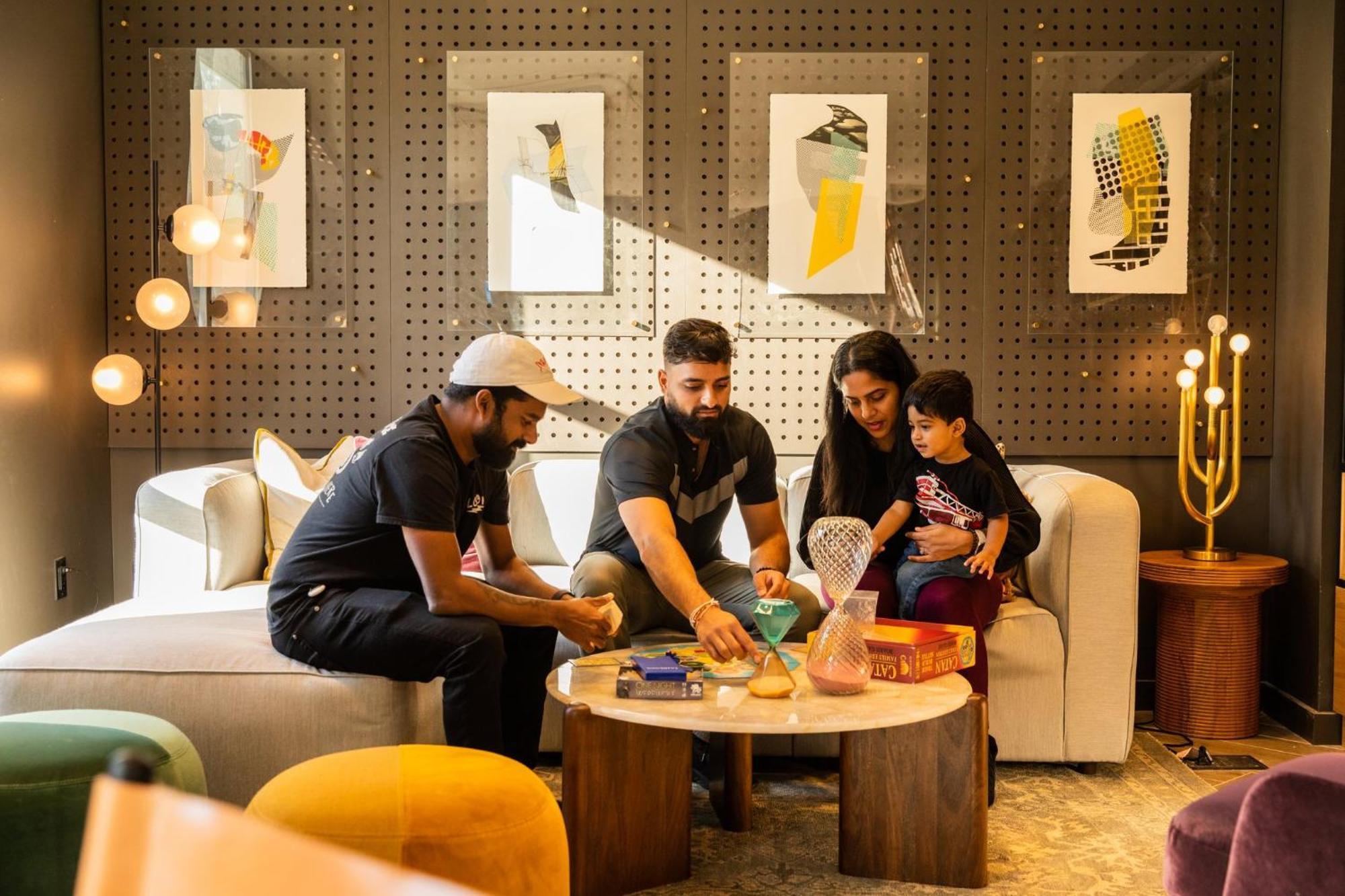 Voco The Darwin - Atlanta Midtown By Ihg Hotell Exteriör bild